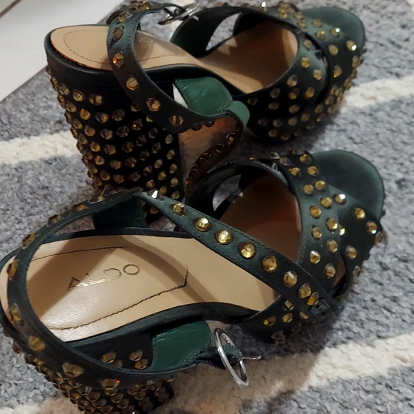 Aldo high platform heels - Picture 1 of 4